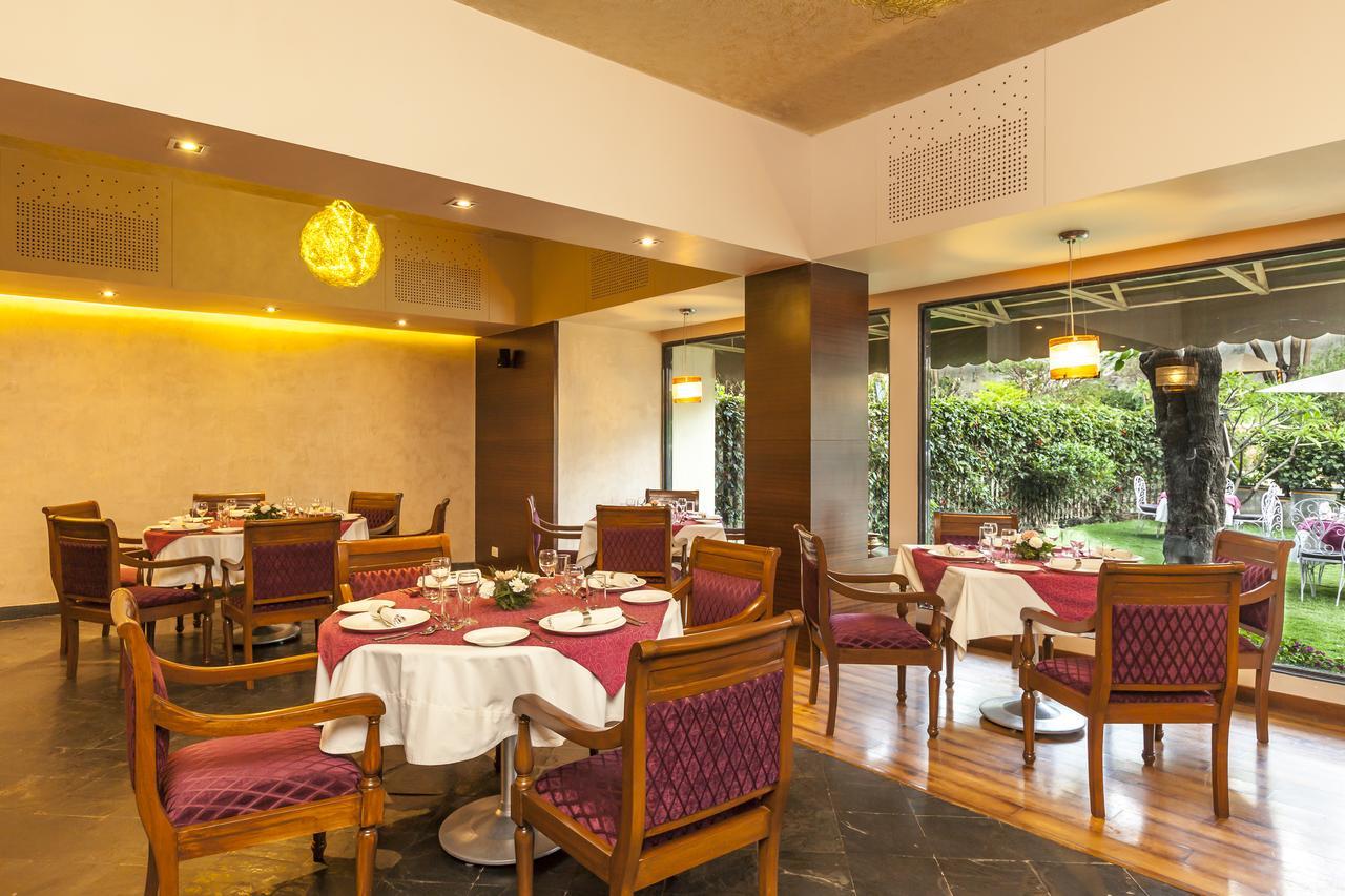 Hotel Hilltone Abu Zewnętrze zdjęcie