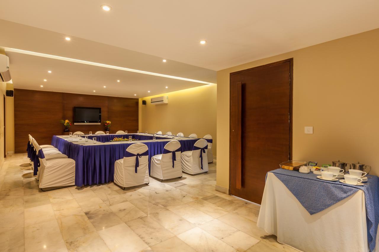 Hotel Hilltone Abu Zewnętrze zdjęcie