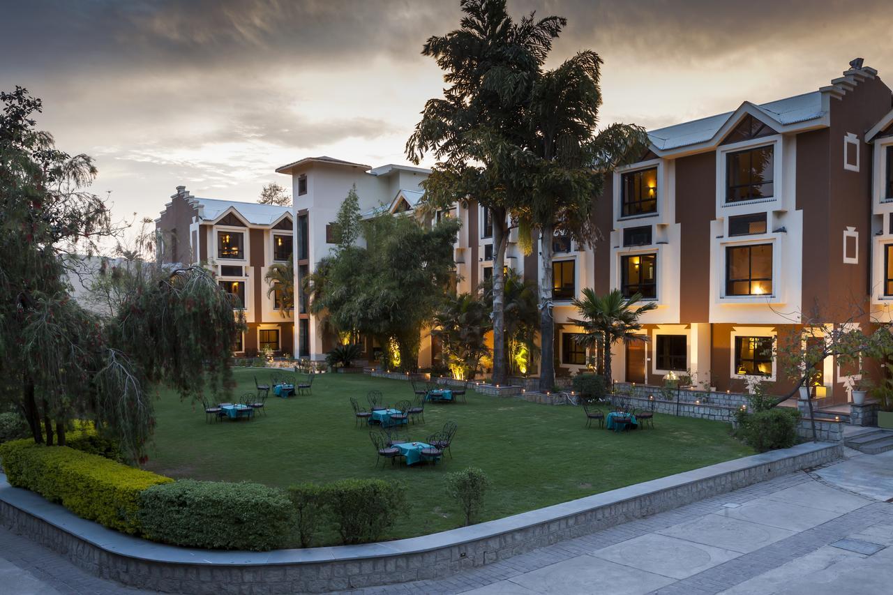 Hotel Hilltone Abu Zewnętrze zdjęcie