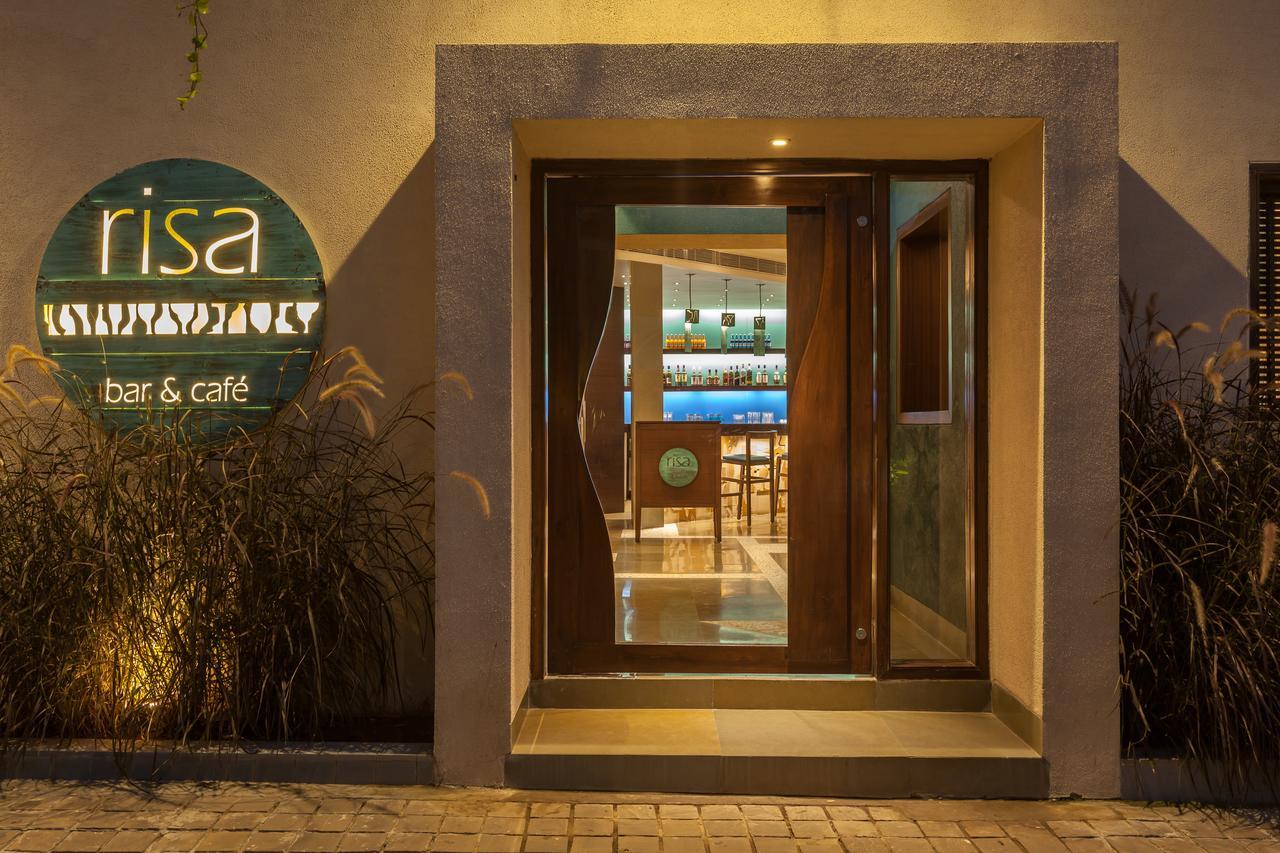 Hotel Hilltone Abu Zewnętrze zdjęcie